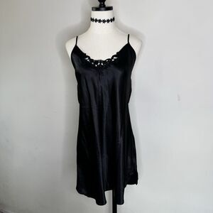 Vtg 80s DENTELLE Black Satin Slip Dress Filigree Appliqué Bodice Fairy Goth L